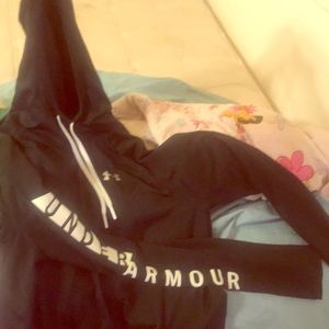 Black brand new under Armour hoodie